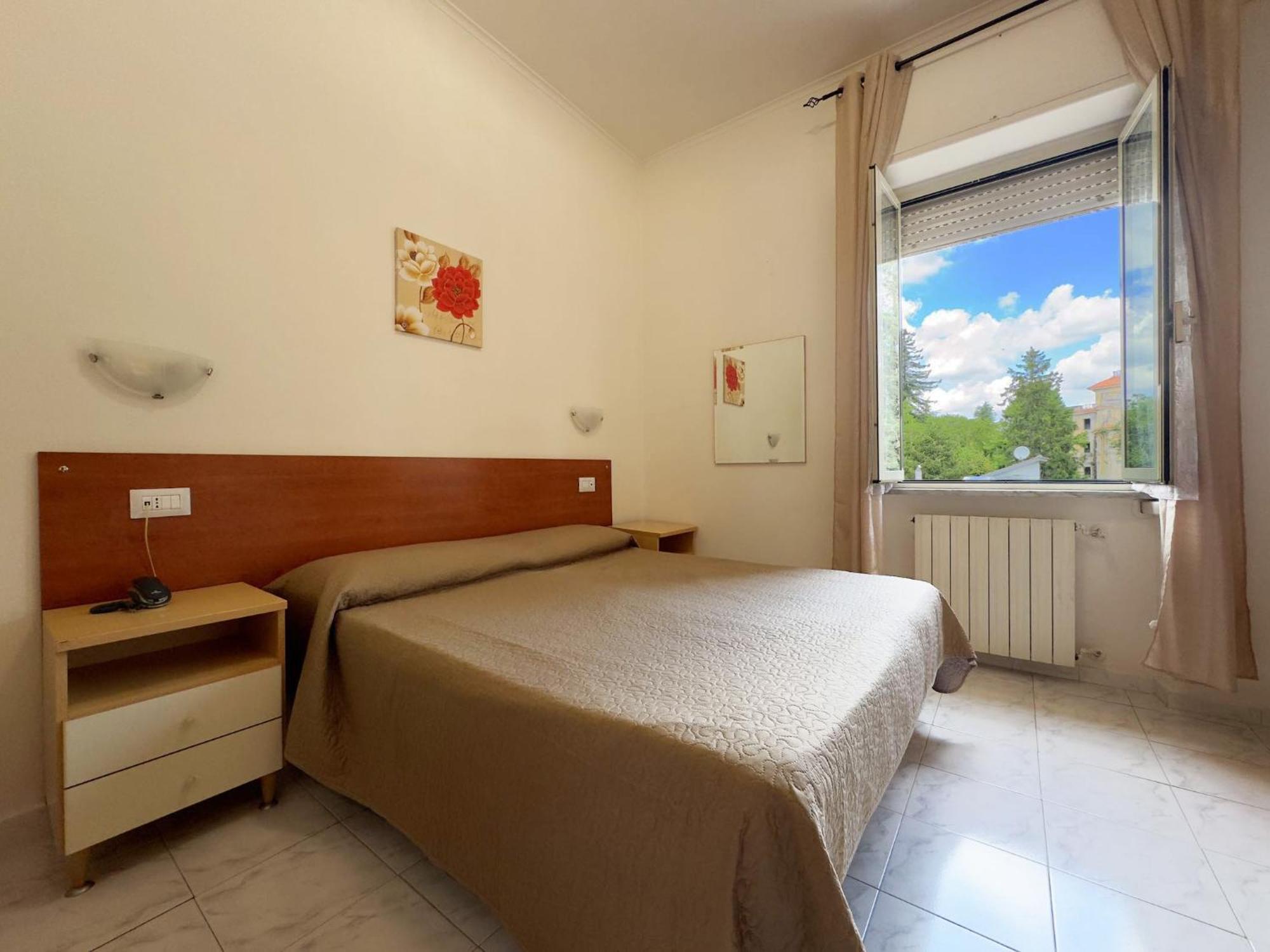 Hotel Villa Robinia 겐자노 디 로마 외부 사진
